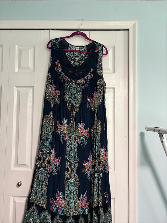 Bila Dresses & Skirts - Women's Navy Boho Floral Maxi Dress with Lace Yoke Size 2x